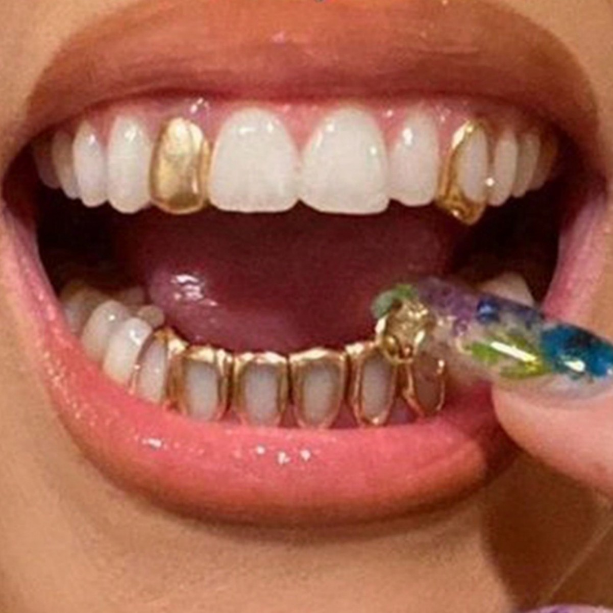 Body Jewelry Lot - Sıcak Fırsat Altı Delikli Düz Dişli
